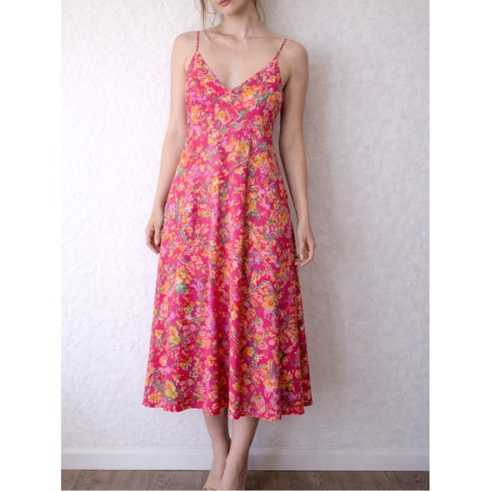RESA Hannah Floral Midi‎ Slip Dress Small Pink Floral Fiji Print V Neck